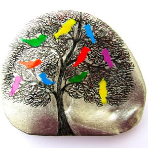 Hand-Painted Seashell Art: Tree Birds & Stars, Purple Shell Magnet