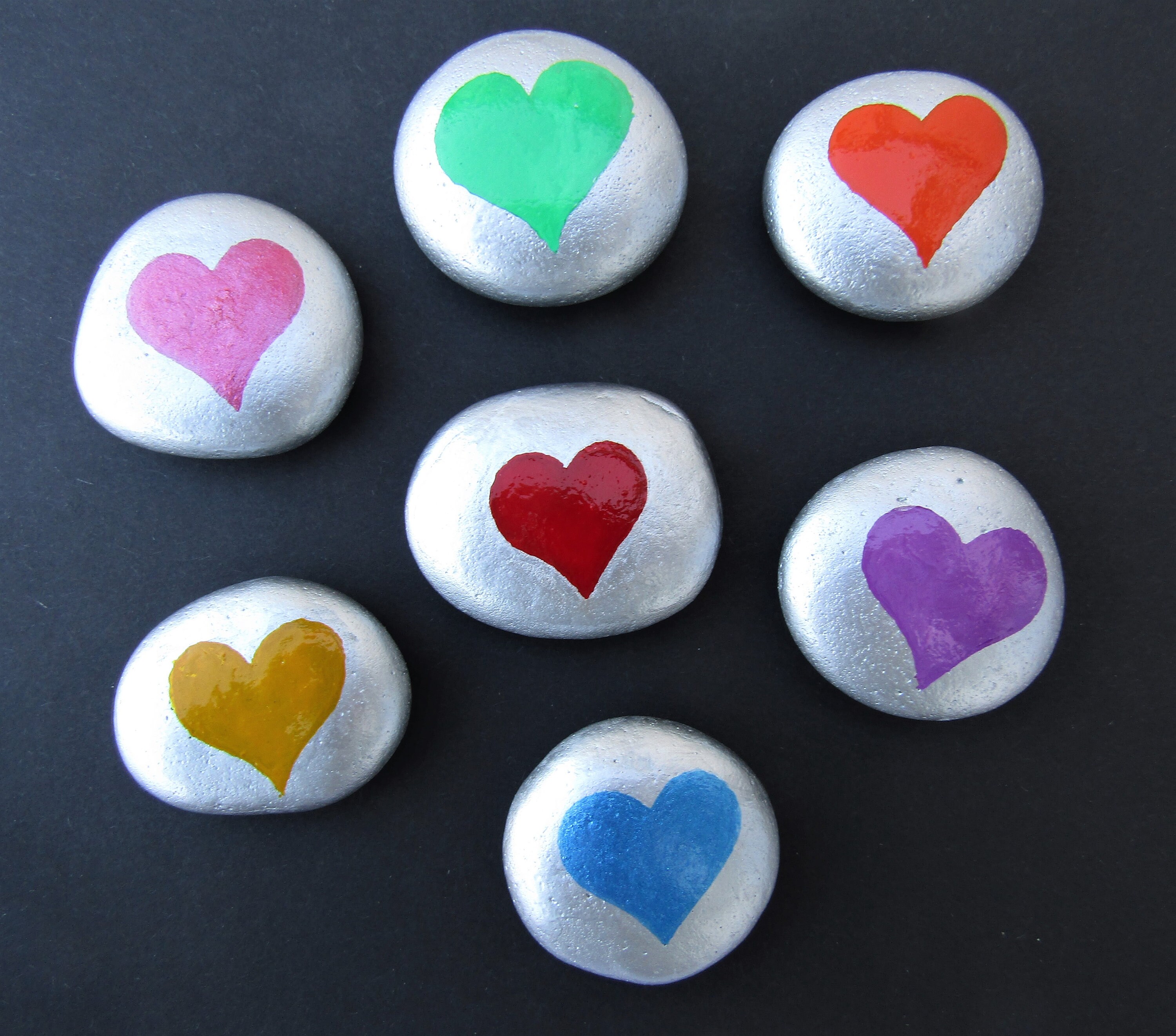 Heart Pebble, Personalised Daughter Gift, Painted Stone, Kids Birthday Art Gift, Purple Heart Magnet, Small Rock, Blue, Yellow, Green Red