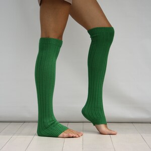 Leg Warmers Women, Green Ribbed Knit Leg Warmers, Dancing Leg Warmers, Mothers Day Gift, Leg Warmers Adult, Gift for Her, Yoga Socks image 4