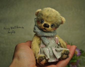 Miniatuur teddybeer Tiny 13 cm Cadeau OOAK kunstenaar