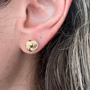 14K geelgouden 9 mm diamantgeslepen gepolijste en getextureerde liefdesknoop oorknop, roségoud, witgoud, echte gouden oorbellen, damesoorbellen
