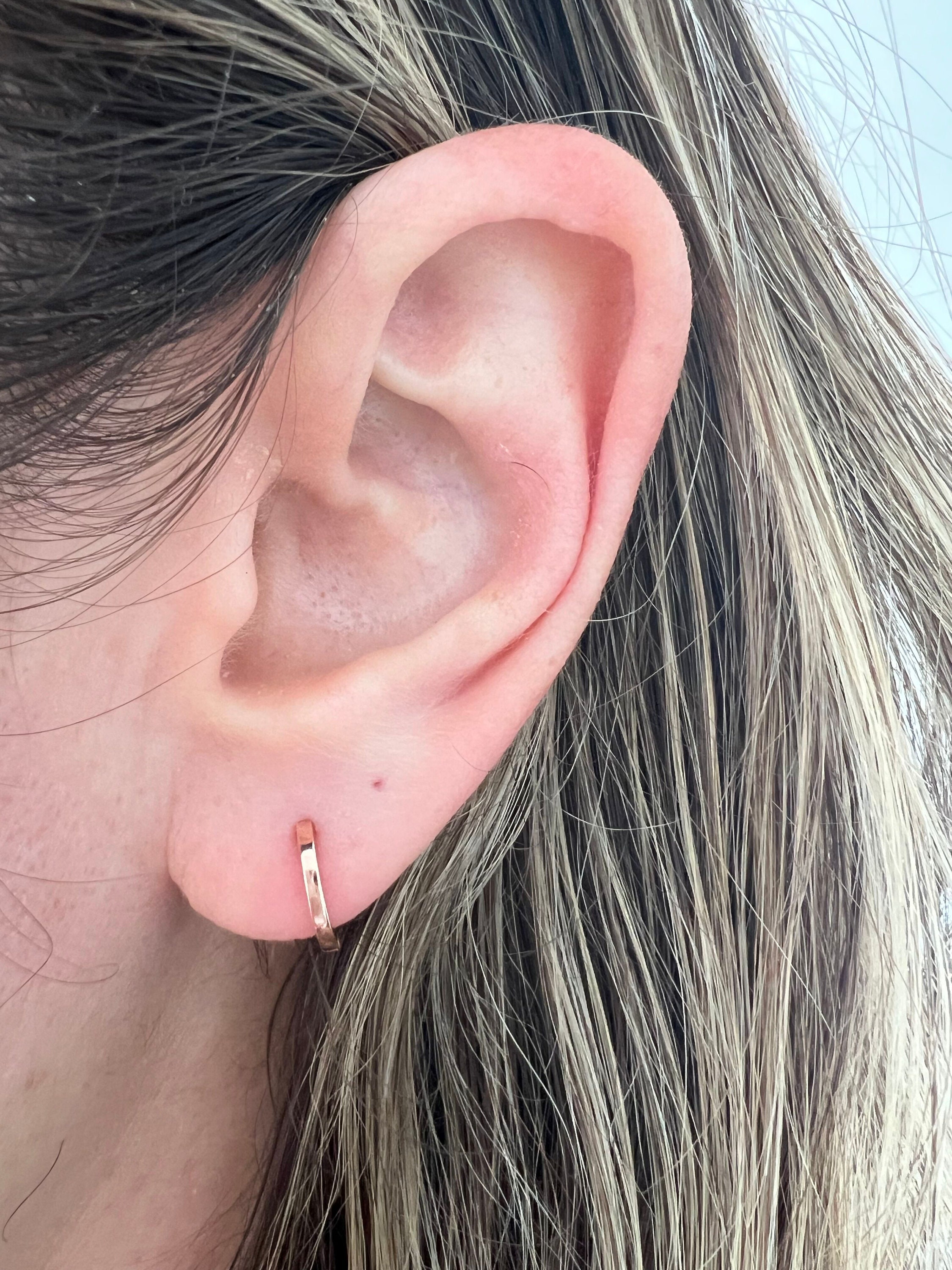 Orecchini A Cerchio In Oro Bianco 14k O 18k - Huggies Fatti A Mano - Foto 3