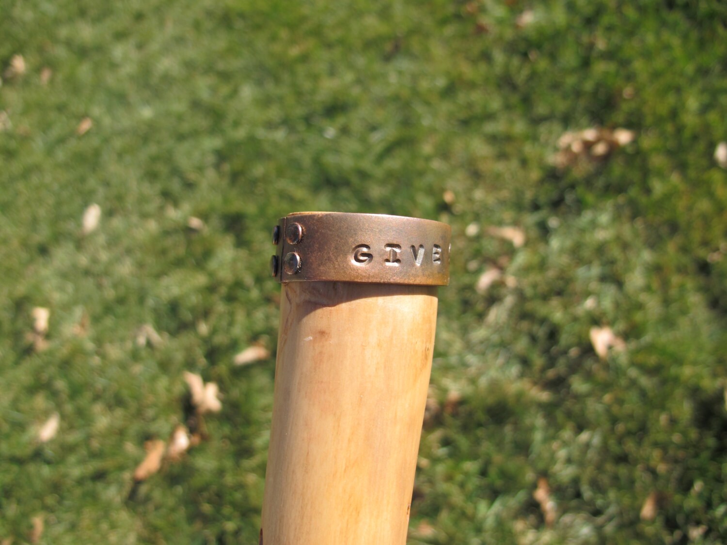 Walking stick 542 Vintage brass claw & wood ball with leather grip on