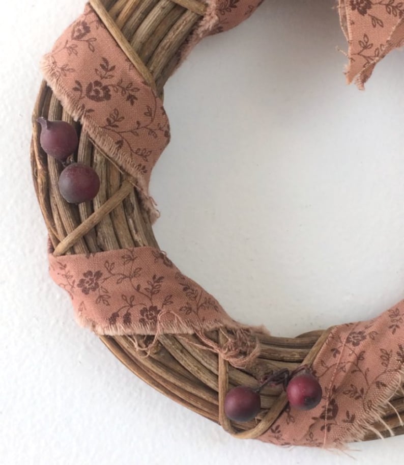 rustic country chic holiday wall hanging Mini twig Christmas wreath tattered fabric /& berries farmhouse decoration