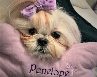 top knot grooming pillow