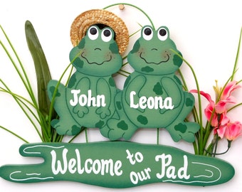 PERSONALIZED  Welcome Sign - Welcome to our Pad Frog decoration Springtime Frog Couple wooden painted sign
