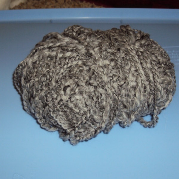 Ironstone Rustic Tweed textured yarn, wool acrylic blend, charcoal gray with black thread