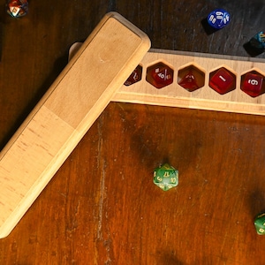 D&D diz titular | Arquivos STL para impressão CNC ou 3D