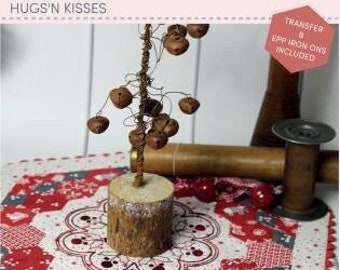 Cornelian ChristmasHoliday Table Topper Pattern HNK 210 - EPP & Redwork Design - DIY project