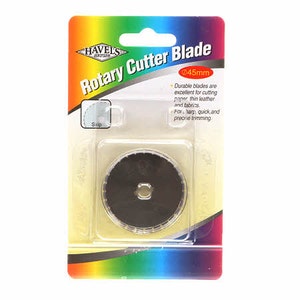  Precision Quilting Tools 45mm Crochet Edge Skip Blades (Pack of  5) Compatible with Cutter! Perfect Wide Skip Blade for Crochet Edge  Projects, Fleece, and Scrapbooking! : Arts, Crafts & Sewing