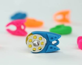 Bobbin Clamp Holder - Tulip Clams - Sold in a set of 12 Assorted Colors - TGQ 016 (Bobbins not included)