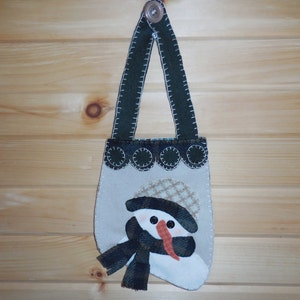 Snowman Twig Bag