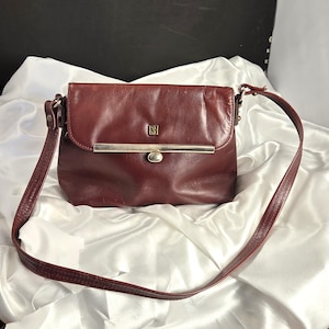 Vintage Oxblood Leather Purse, Vintage Oxblood Leather Shoulder Bag, Vintage Oxblood Leather Handbag, 70s Oxblood Leather Purse