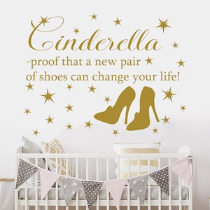 Cinderella Wand Aufkleber Zitat Beweis, dass ein neues Paar Decals Cinderella Vinyl Cinderella Vinyl Kindergarten Mädchen Zimmer Dekor Gold Zitat J901 Schuhe