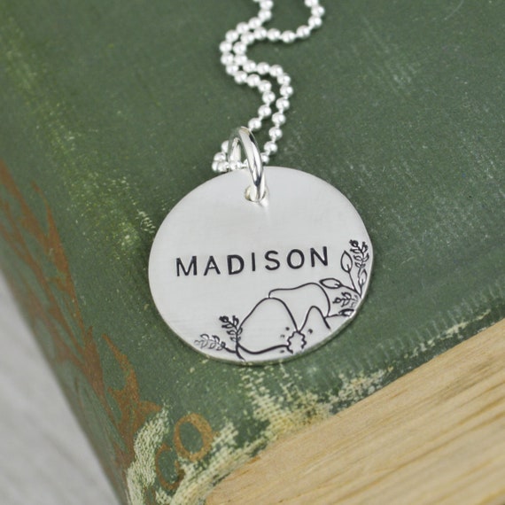 Floral Name Necklace • Freshwater Pearl • New Mom or Grandma Gift • Minimal Layering Necklace • Sterling Silver Rose Gold and Gold Il_570xn