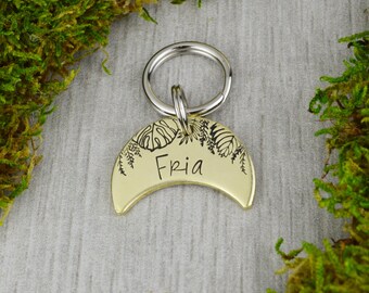 Monstera Moon-huisdieridentificatielabel: met de hand gestempeld, gepersonaliseerd hondenhalsbandlabel