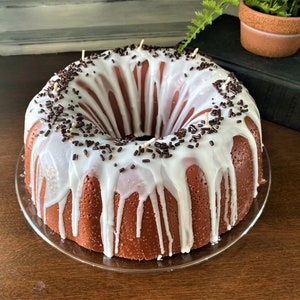 Chocolate Lovers Pound Cake Soy Wax Candle - Handmade Scented Candle! 4 pounds!