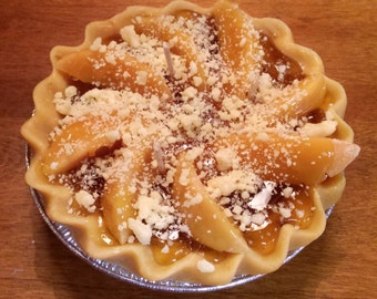 Apple Pie Candle - Very Realistic 5"