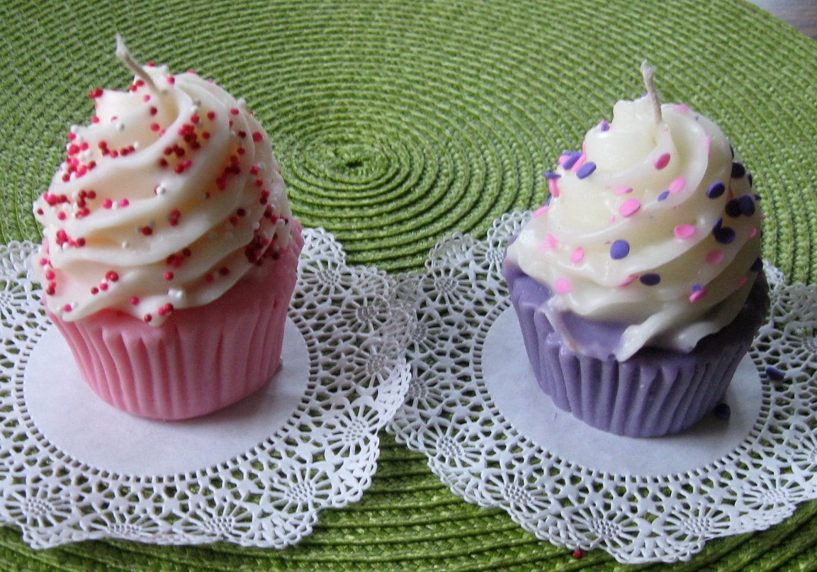 Set De 3 Bougies Parfumées En Forme De Cupcakes - Neuf En Emballage - Idée Cadeau