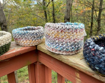 Crochet. Baskets. Decor. Handmade. Living.