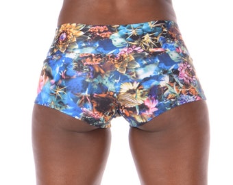Black Skull Trippy Psychedelic Women's Shorts