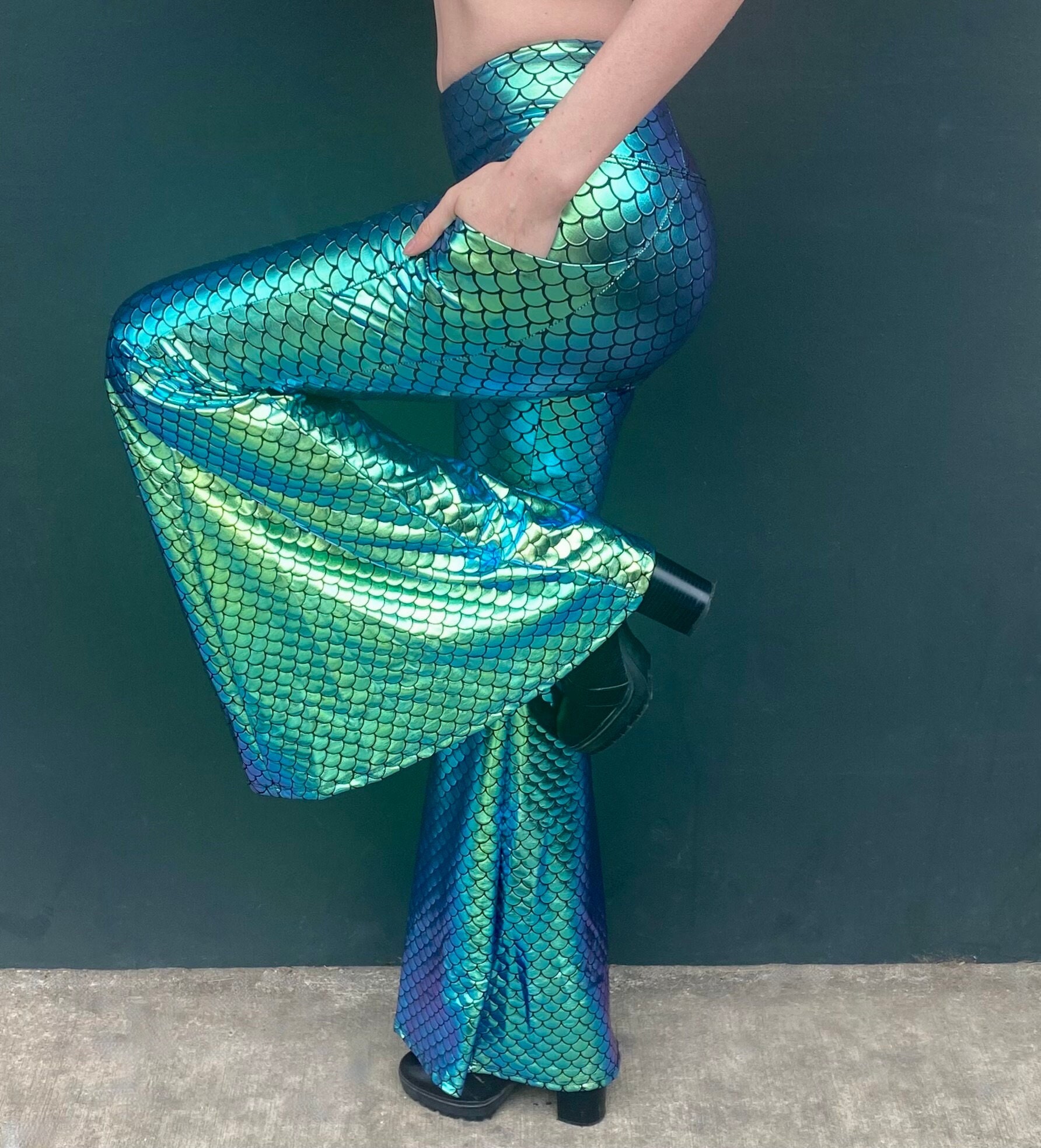 Purple Mermaid Holographic Leggings / Holographic Metallic Mermaid