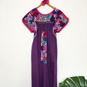 Mexican embroidered dress, Oaxaca dress, Pure Love Dress, San Antonio, Mexican Dress, Antonino, Mexican style, 70s dresses, Mexican Wedding