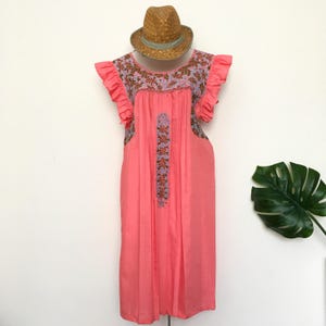 Mexican embroidered dress, Oaxaca dress, Pure Love Dress, San Antonio, Mexican Dress, Antonino, Mexican style, 70s dresses, Mexican Wedding