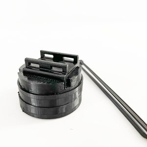Magnet Cable Tie mount. Holds cables nice and tidy against tank wall. Includes Qty: 2 - 4" zip ties.