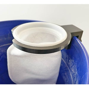 4&quot; filter sock bucket or sump bracket mount