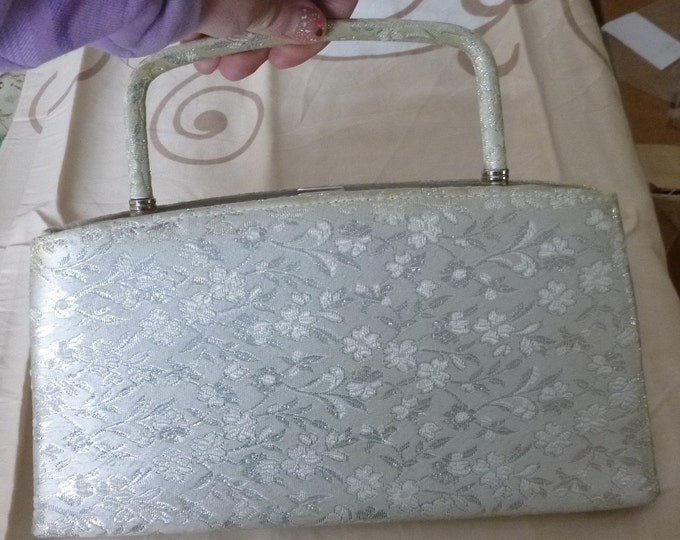 50s Ivory Floral Brocade Clutch Purse Vintage Satin Brocade Handbag Purse Hidden Top Handle 60s Mid Century Mad Men Fashion Evening Bag Gift