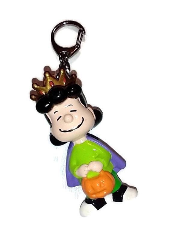 vintage peanuts lucy queen Gem