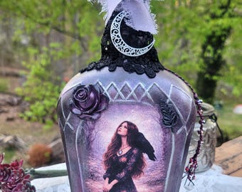 Woodland Lady and Her Bird