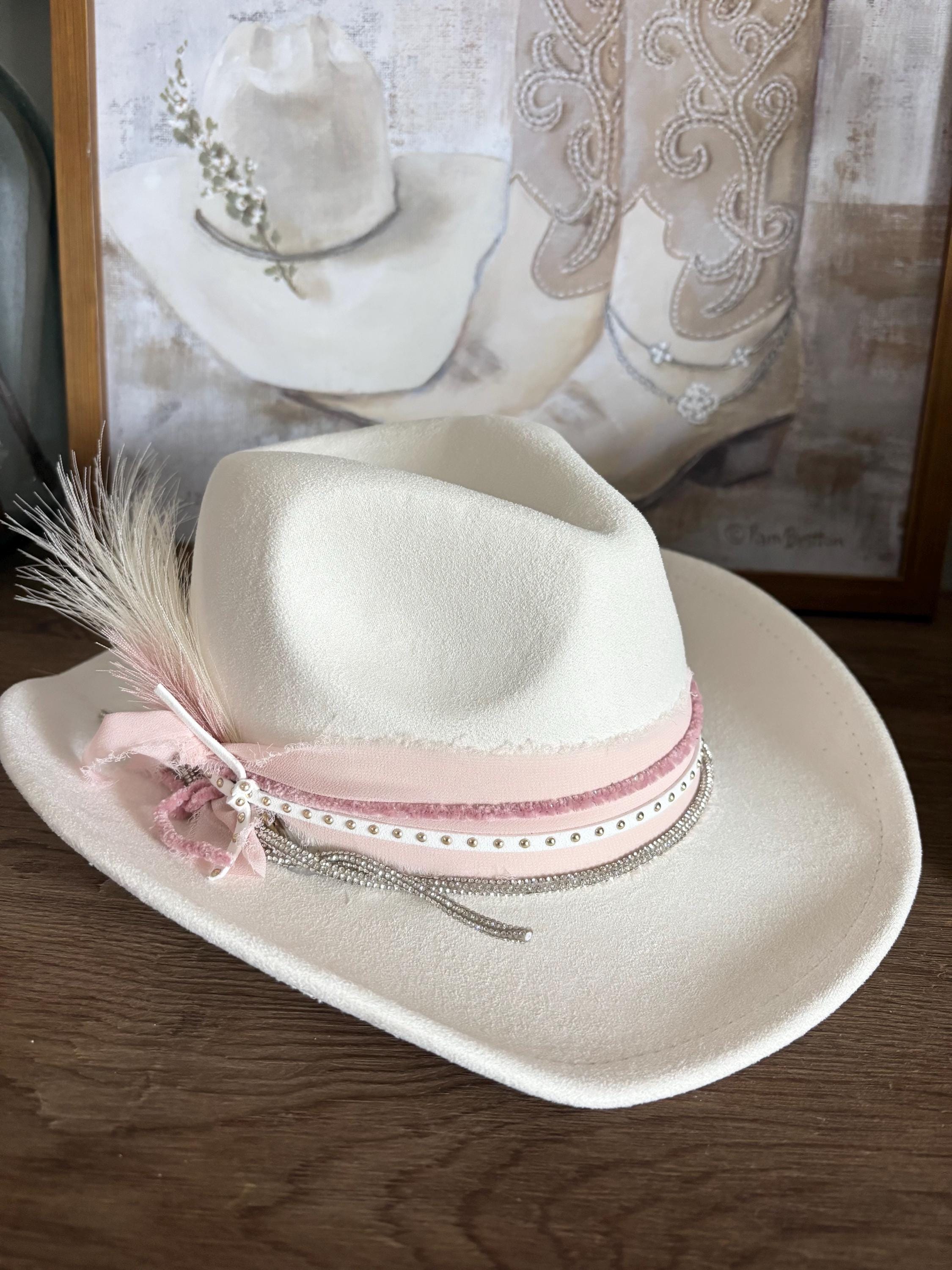 1948 Cowgirl Hats- 7 Pack Includes 1 Bride White Cowboy Hat And 6 Pink White Doll Cowboy Hat With Pink Ribbon Rhinestone Star  main image 3