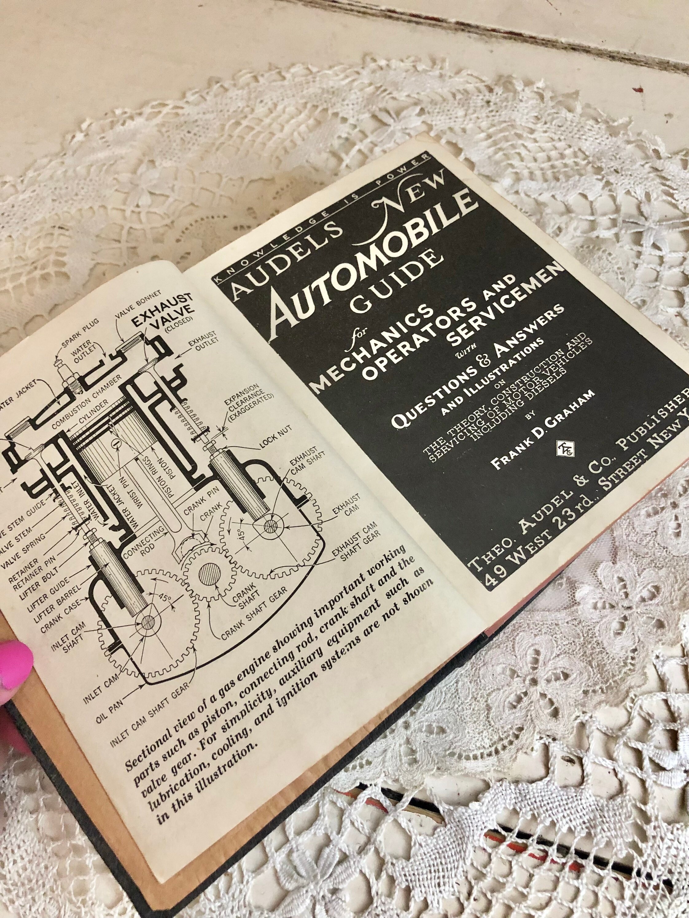 1939 Audels Diesel Engine Manual Questions & Answers Illustrated