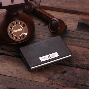 Porte-cartes de visite personnalisé en cuir avec monogramme gravé, garçons d'honneur, remise des diplômes, cadeau de Noël pour lui et pour elle