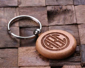 Personalized Wood Round Key Chain, Key Ring Fob Engraved and Monogrammed Key Chain Bridesmaid (024150)