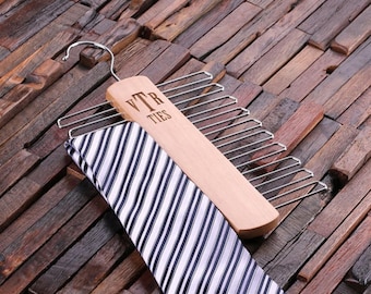 Tie Hook Wood Hanger