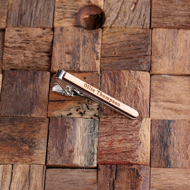 Best Man Father/'s Day Gift Personalized Men/'s Classic Round Wood Cuff Link and Wood Tie Clip Monogrammed Engraved Groomsmen