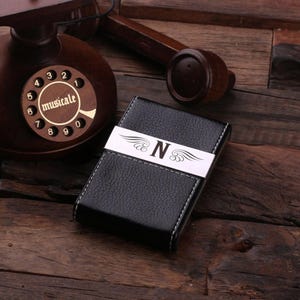 Porte-cartes de visite personnalisé en cuir avec monogramme gravé, garçons d'honneur, remise des diplômes, cadeau de Noël pour lui et pour elle