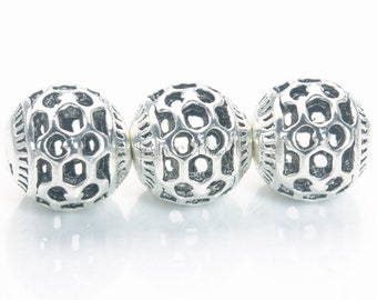 football sign filigree beads - alloy metal beads - hollow alloy ball beads - antique silver round beads - sports jewelry beads -20 pcs