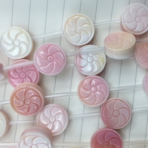 pink queen conch shell beads - natural seashell coin beads - carved windmill beads - Fengshui seashell beads - 15mm shell beads supplies