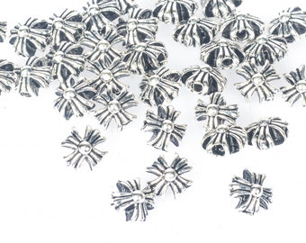 kruiskralen - sterlingzilveren kruis - christelijke sieraden maken van kralen - religieuze sieradenbenodigdheden - kleine kruisbedels - klein zilveren kruis