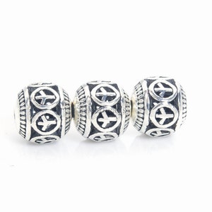 peace sign  round beads - filigree  jewelry beads - antique silver alloy beads - peace symbol beads - alloy beads 8-14mm round beads -20pcs