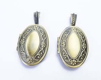 brushed brass lockets- oval brass lockets you can put charms in -antique brass locket that holds charms - pattern decor open jewelry lockets