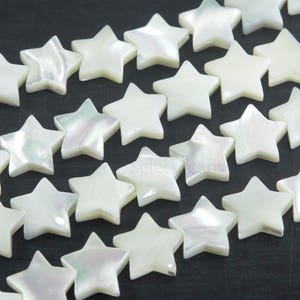 Perline a stella in madreperla - Perline a conchiglia bianca - Perline a stella bianca - Perline per collana bianche - Conchiglia per la creazione di gioielli - 15 pollici