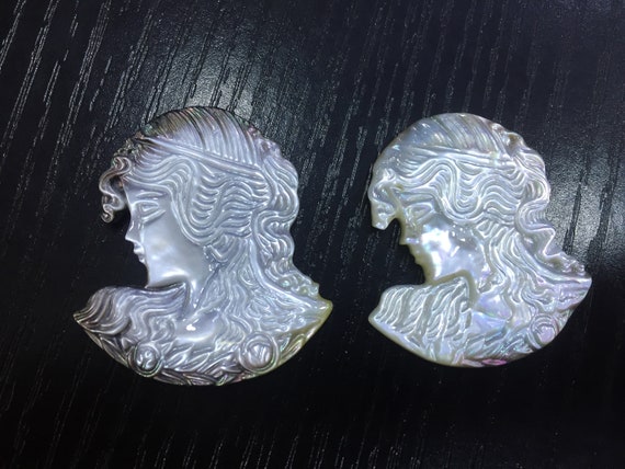 天然の黒い貝殻の女性のカメオ - 彫刻された女性の人物のカメオ 
