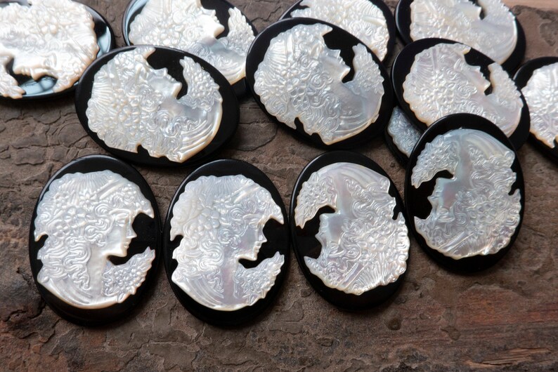 black onyx base cameo cabochon white MOP shell cameo pendant Victorian style cameo for jewelry black and white cameos