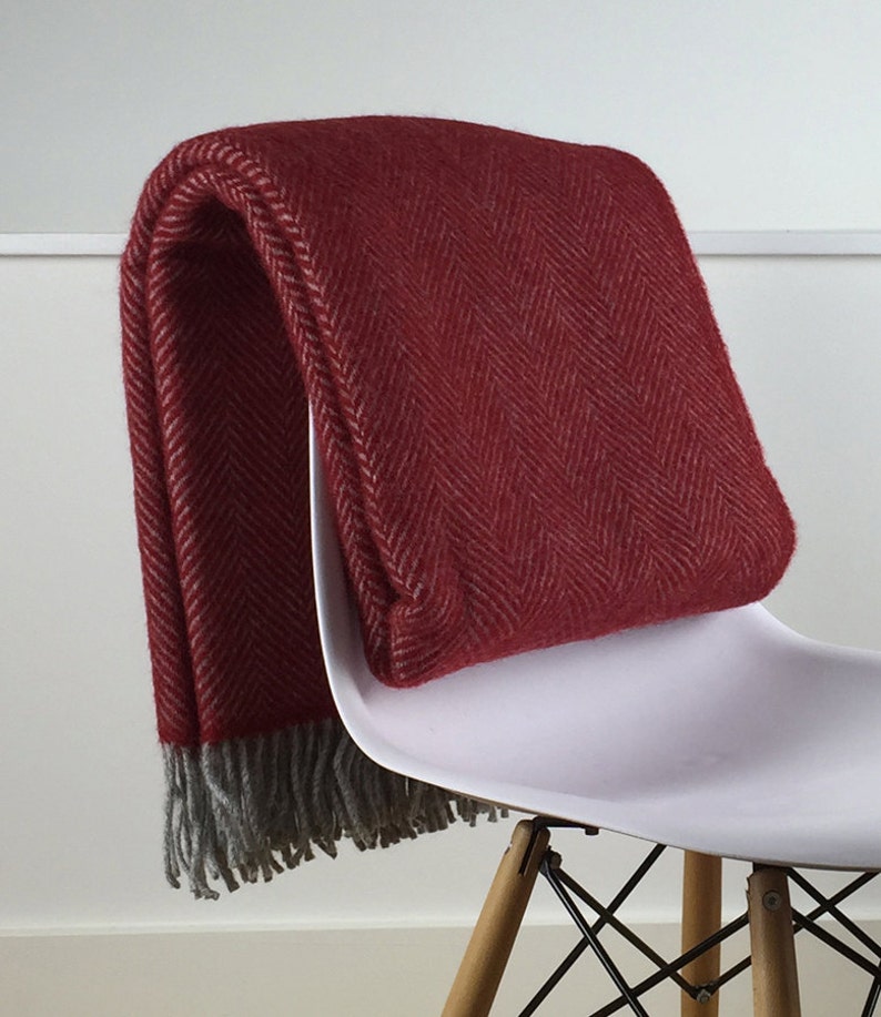 Red Throw Blanket 100% Wool Red Sofa Throw Red Bed Throw ...