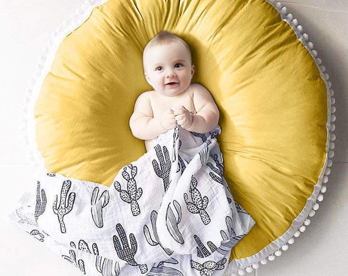 Soft Nursery Yellow Baby Cushion, Round Floor Mat, Pom Poms Cushion